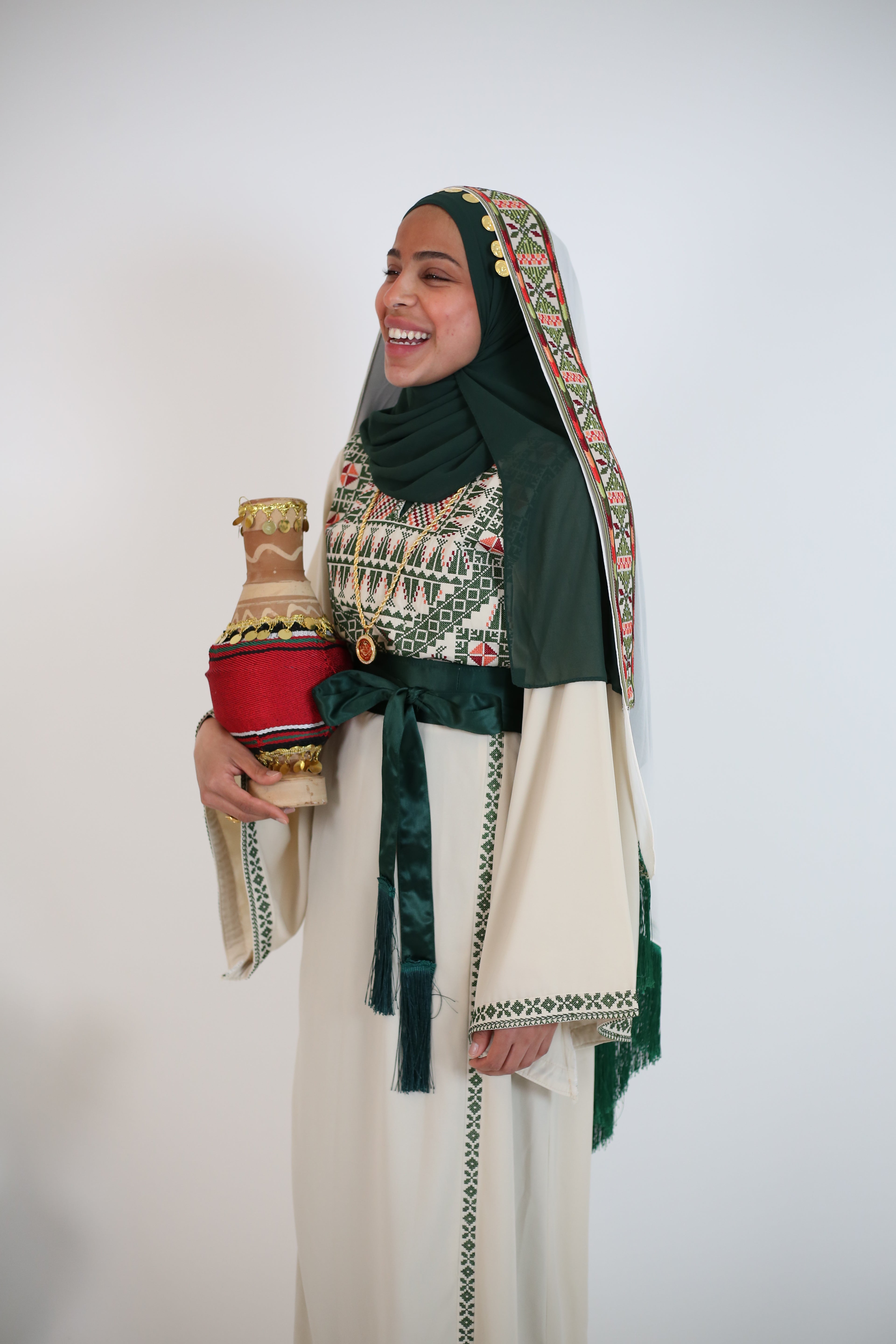 AL ZAYTOUN THOBE