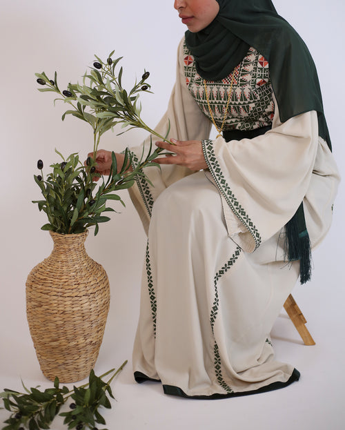 AL ZAYTOUN THOBE