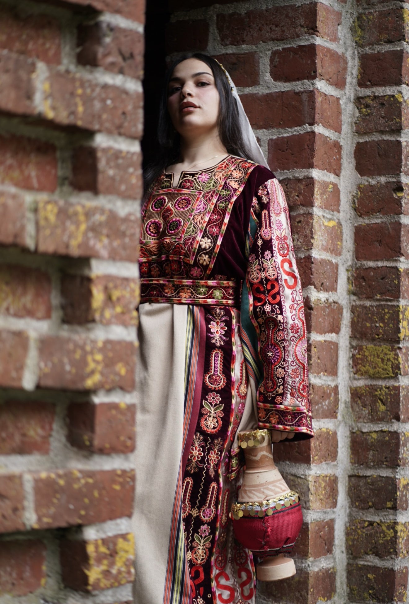 BETLEHEM VELVET THOBE